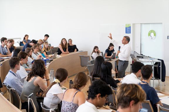 Lesson of European Week 2022, Credits: Bocconi University