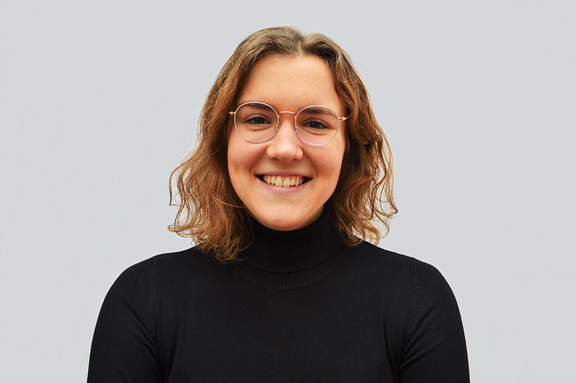 Elena Schulz-Ruhtenberg, Sciences Po