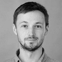 Vlad Naumescu, CEU