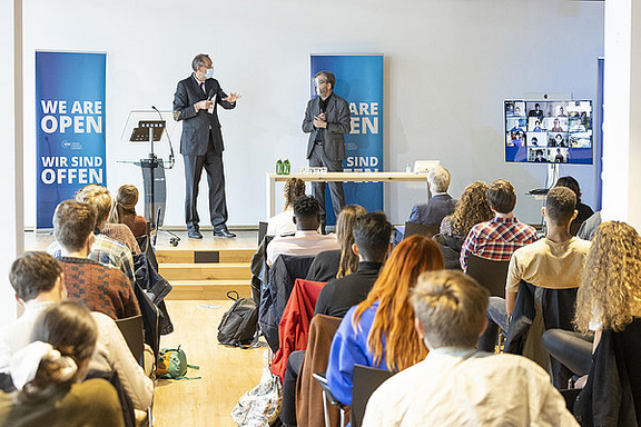 Opening of the academic year at CEU, photo: Benedikt von Loebell
